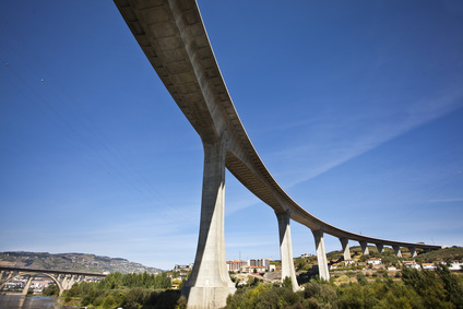 Zement von Otterbein f&uuml;r Stra&szlig;enbau
